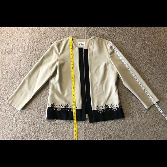 Karl’s Korner Blazer & Top Sz L 🌸Embroidered - Picture 4 of 13